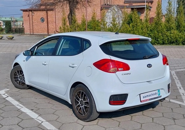 Kia Ceed cena 46800 przebieg: 71000, rok produkcji 2016 z Piechowice małe 529